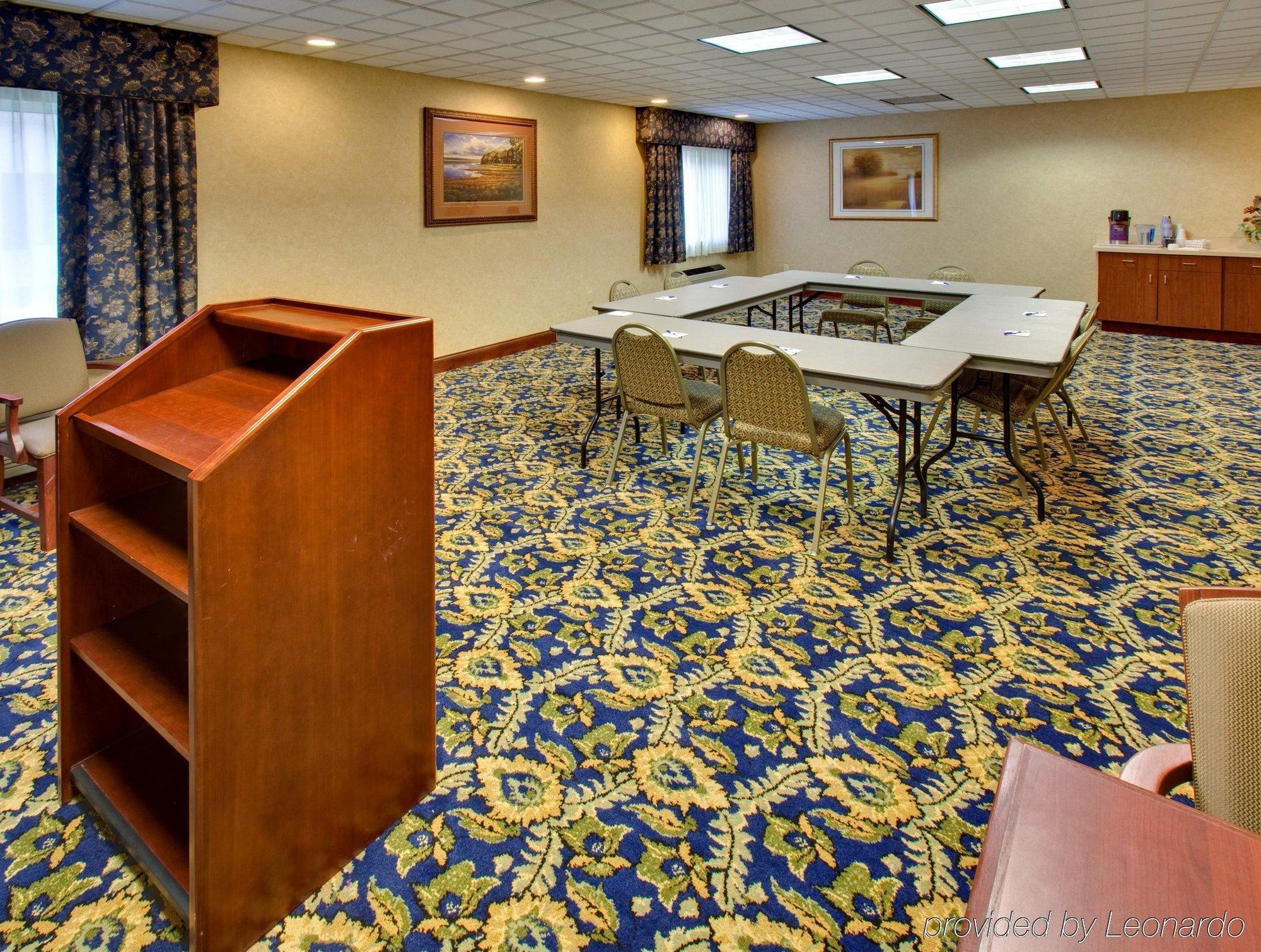 Holiday Inn Express Jamestown By Ihg Esterno foto